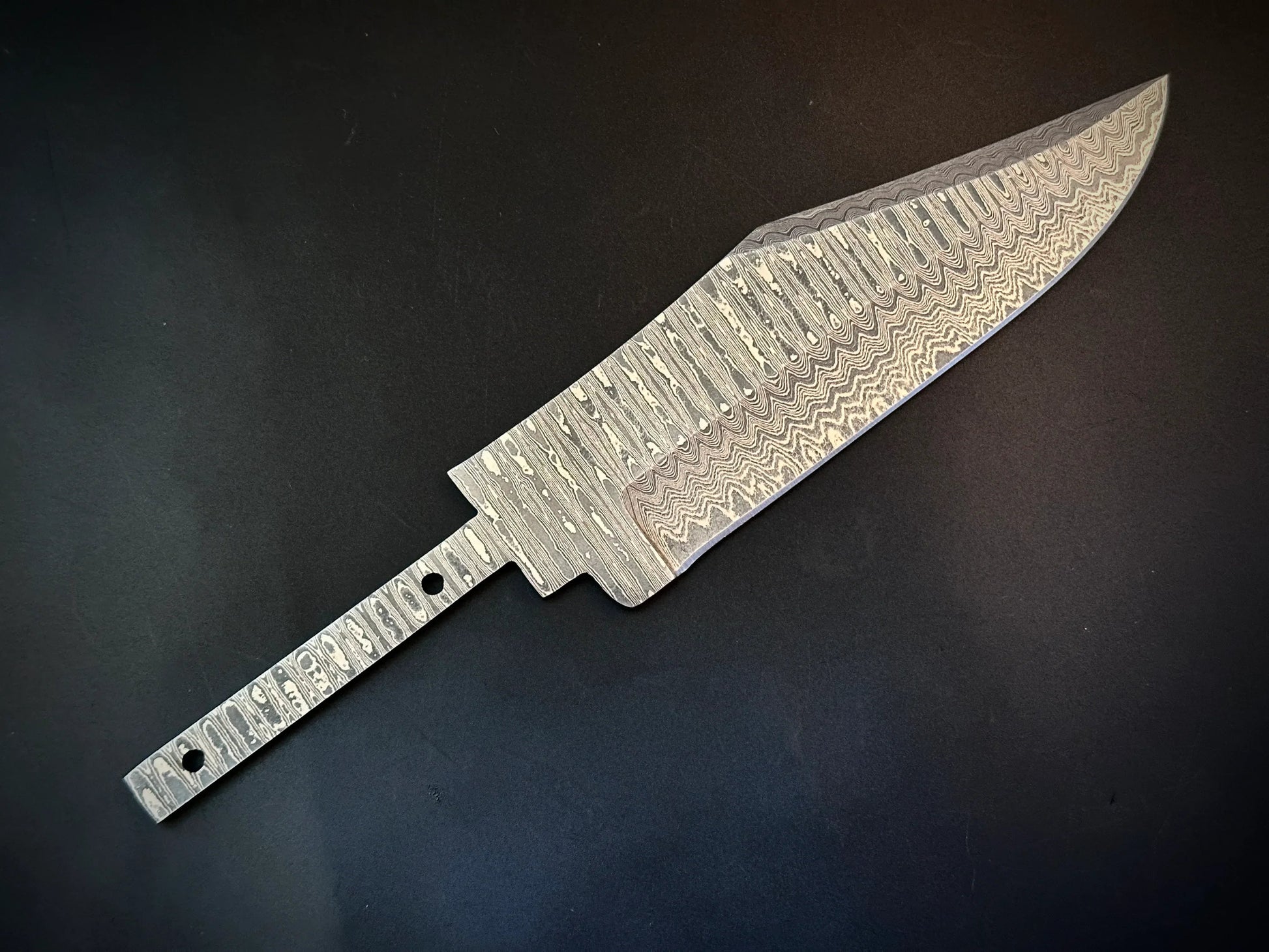 Handmade Damascus Steel Hidden Tang Blank Blade – B35 - Jayger