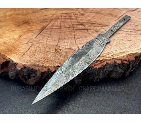 Hand Forged Damascus Steel Throwing Knife Blank – B15 - Jayger