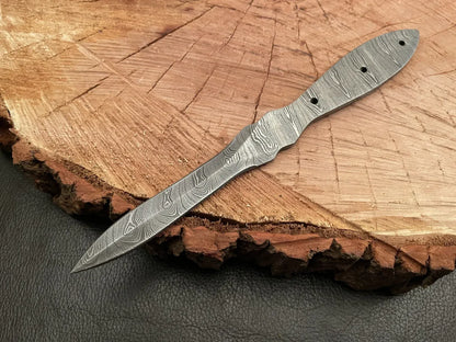 Handmade Damascus Steel Knife Blank Blade – B18 - Jayger