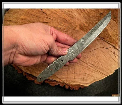 Handmade Damascus Steel Tanto Knife Blade Blank – B19 - Jayger