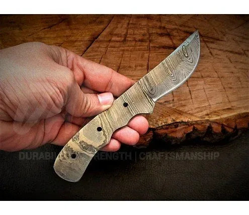 Damascus Steel Hunting Knife Blanks – B17 - Jayger