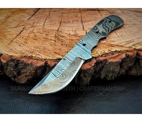 Damascus Steel Hunting Knife Blanks – B17 - Jayger