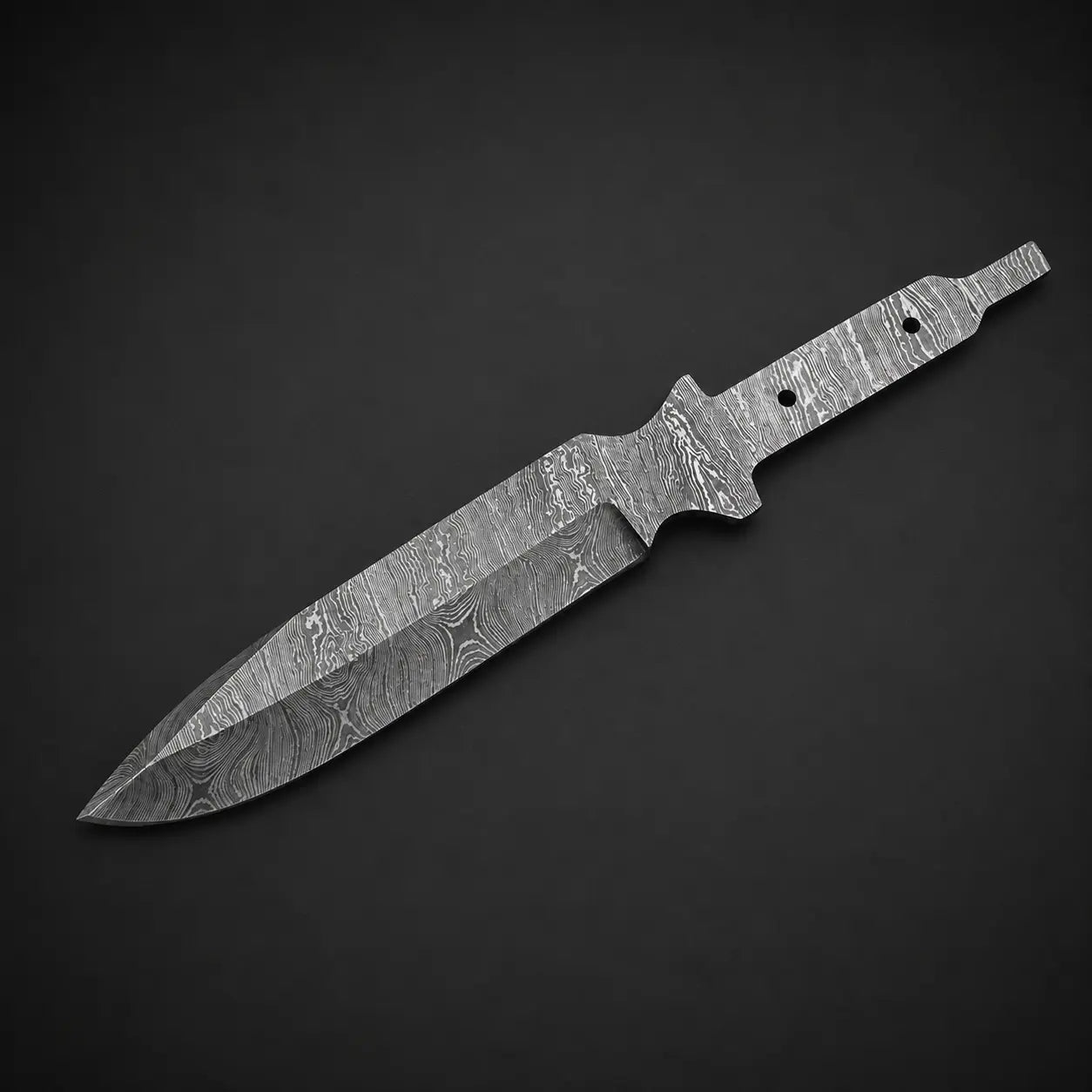 Hand Forged Damascus Steel Hunting Knife Blank – B4